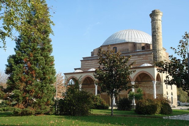 Κλείνει το Κουρσούμ Τζαμί για δύο χρόνια